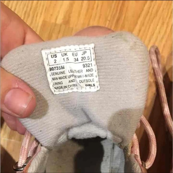 Timberlands - Picture 3 of 3